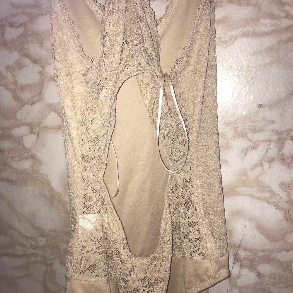lace open back bodysuit